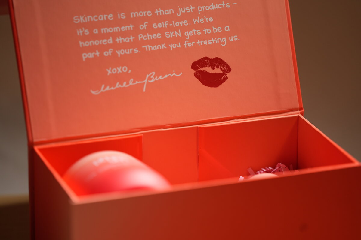 Pchee Skin Premium Gift Set Packaging - Image 7
