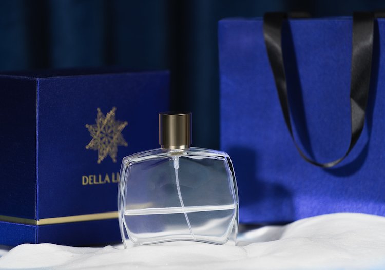 Della Luce Perfume Packaging - Image 7